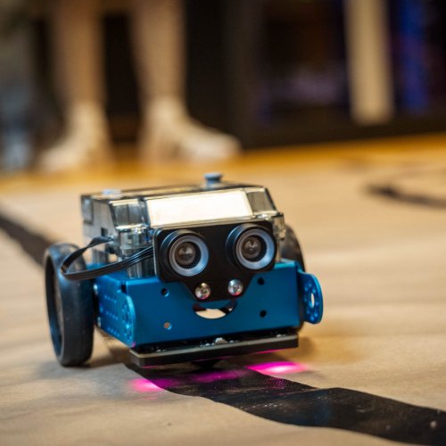 Foto von einem kleinen Roboter